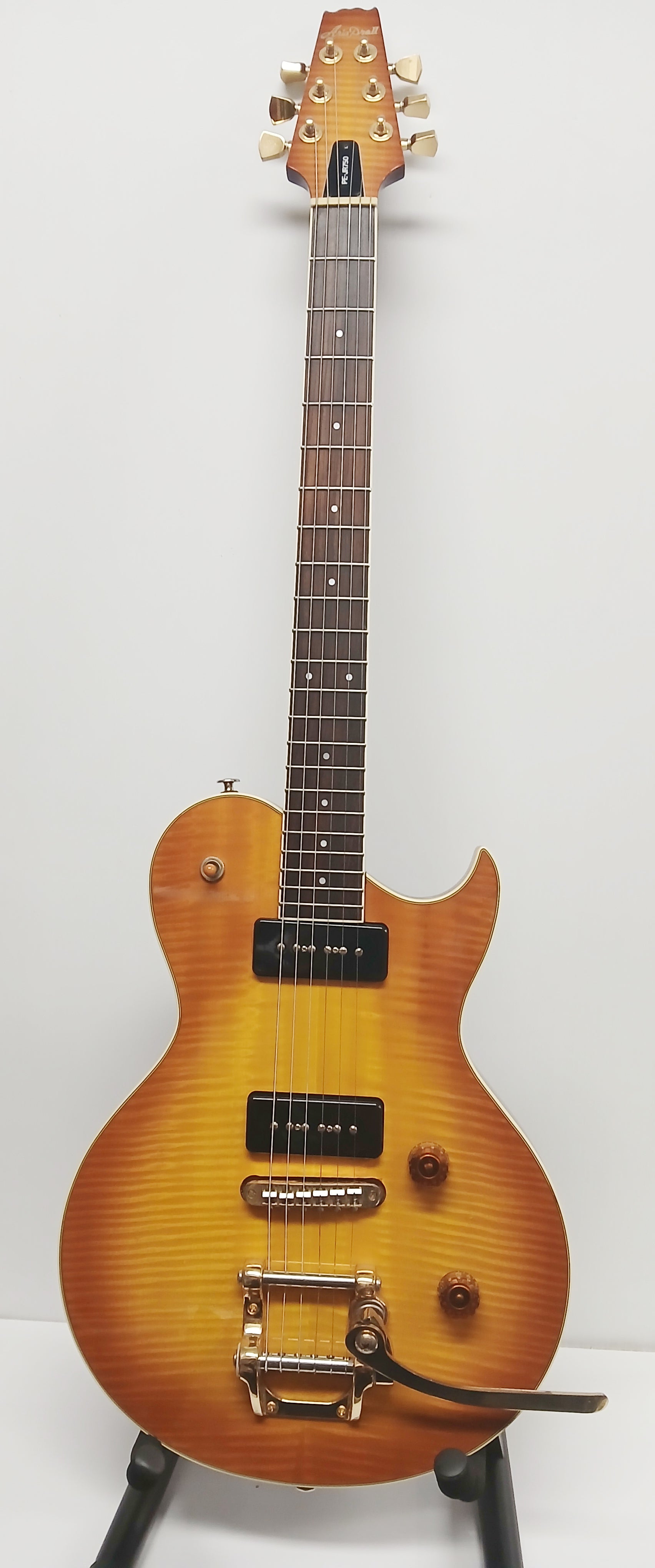 ギター AriaPro ii PE-JR750 junior P-90 Sunburst Aria Pro II PE-JR750 Vintage Sunburst 1991