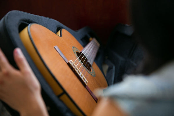 Tips on the Best Way to Store Guitars