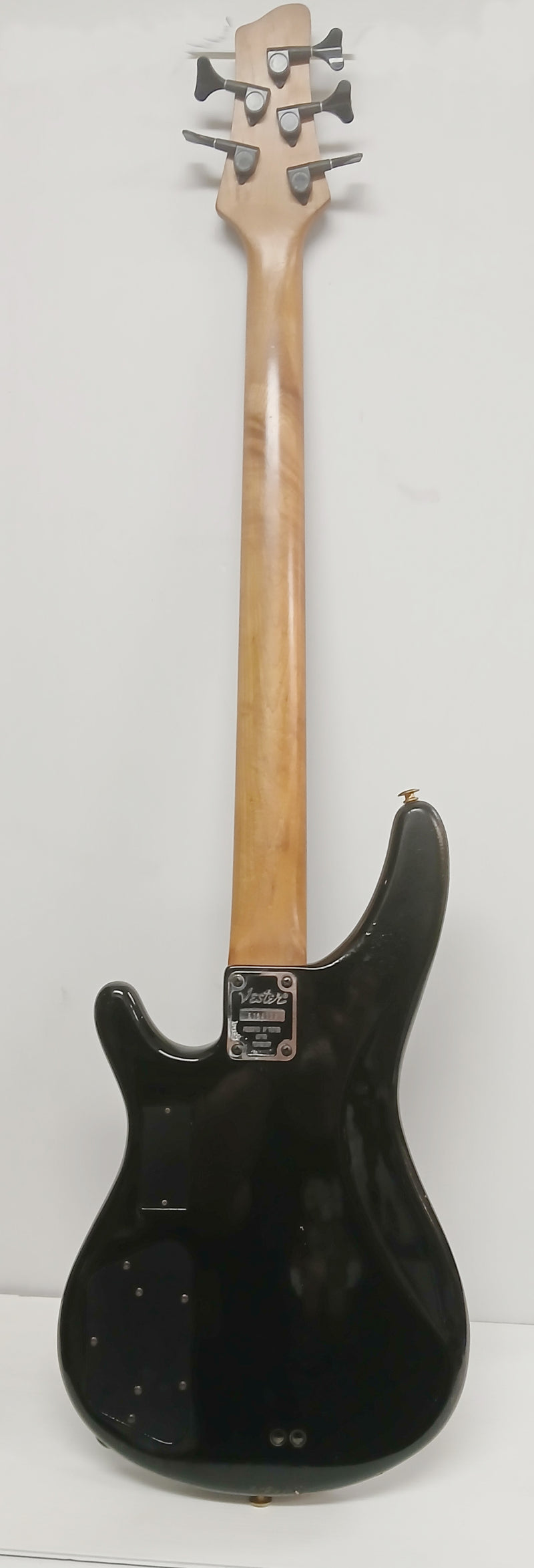 Vester 5-string Active Bass Black