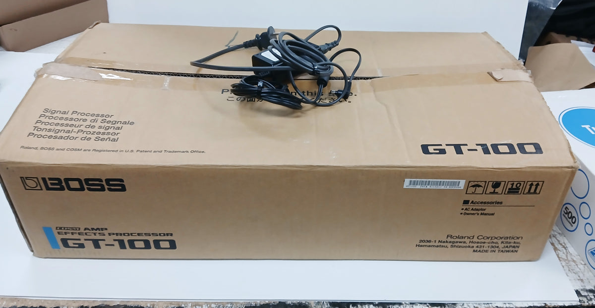 ギター BOSS GT100  ver.2.0 Boss - GT-100 COSM Amp Effects Processor - Nantel Musique