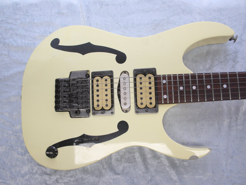 PGM-30 Ibanez Paul Gilbert Signature 98