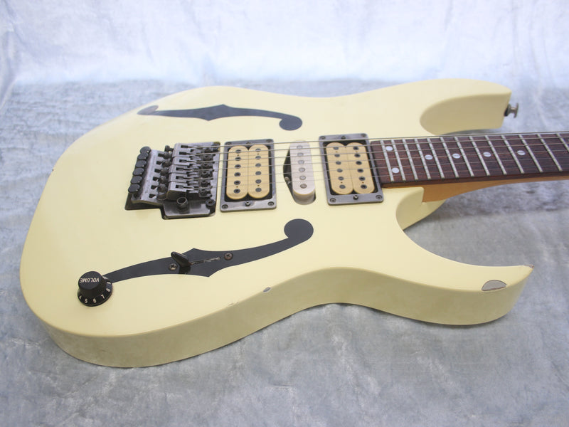 PGM-30 Ibanez Paul Gilbert Signature 98