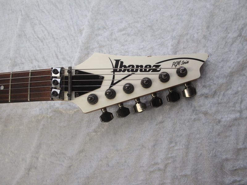 PGM-30 Ibanez Paul Gilbert Signature 98