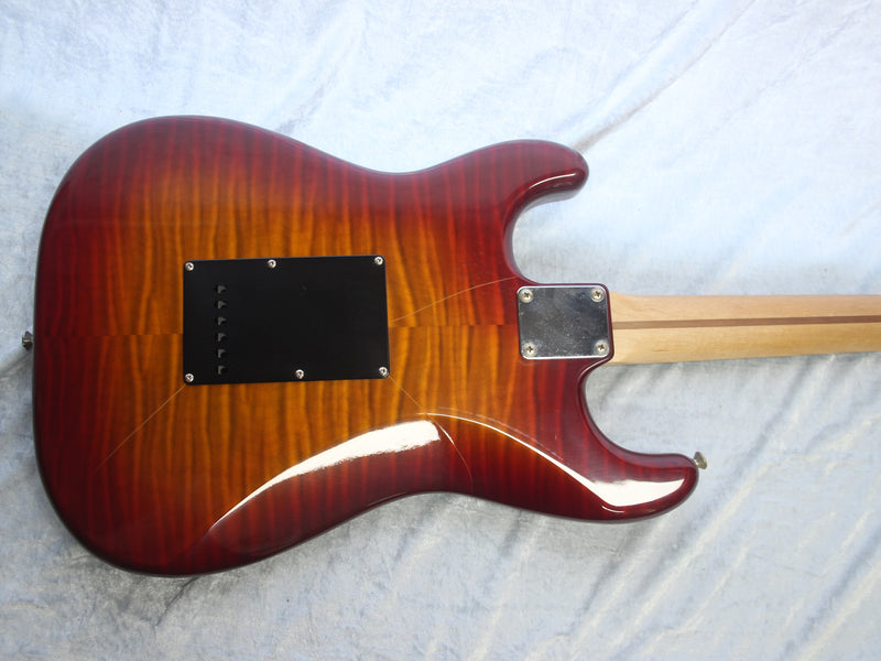 Squier Japan SST-39 1995 Flamed Finish