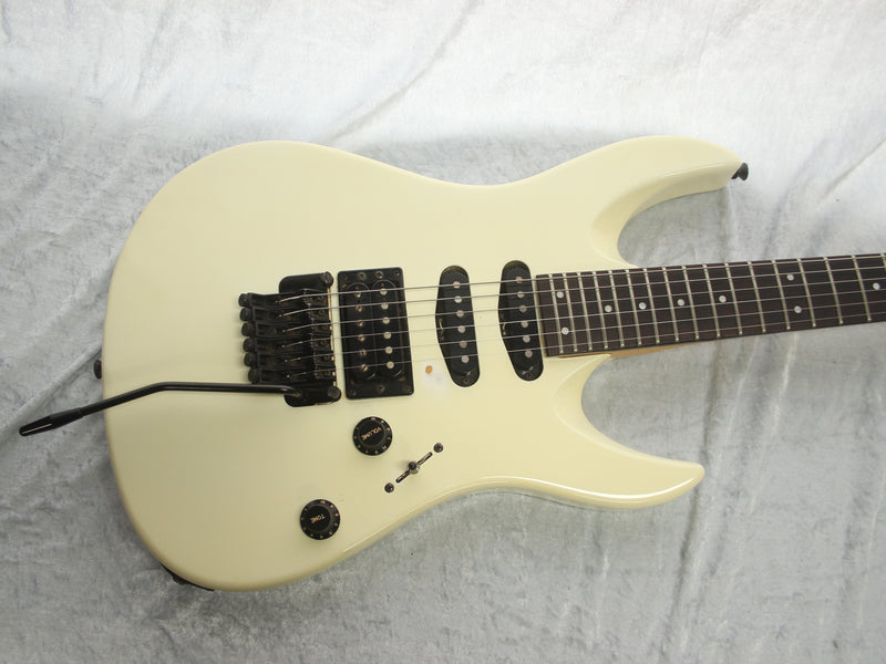 Yamaha RGZ 111 Strat White w/Trem