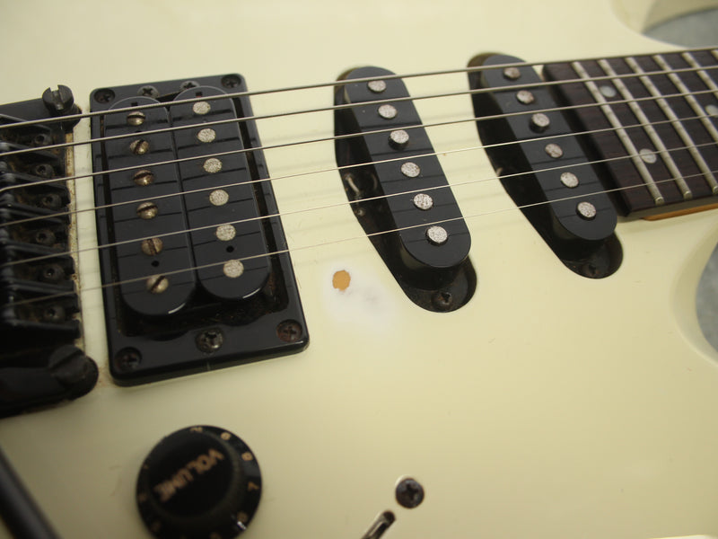 Yamaha RGZ 111 Strat White w/Trem