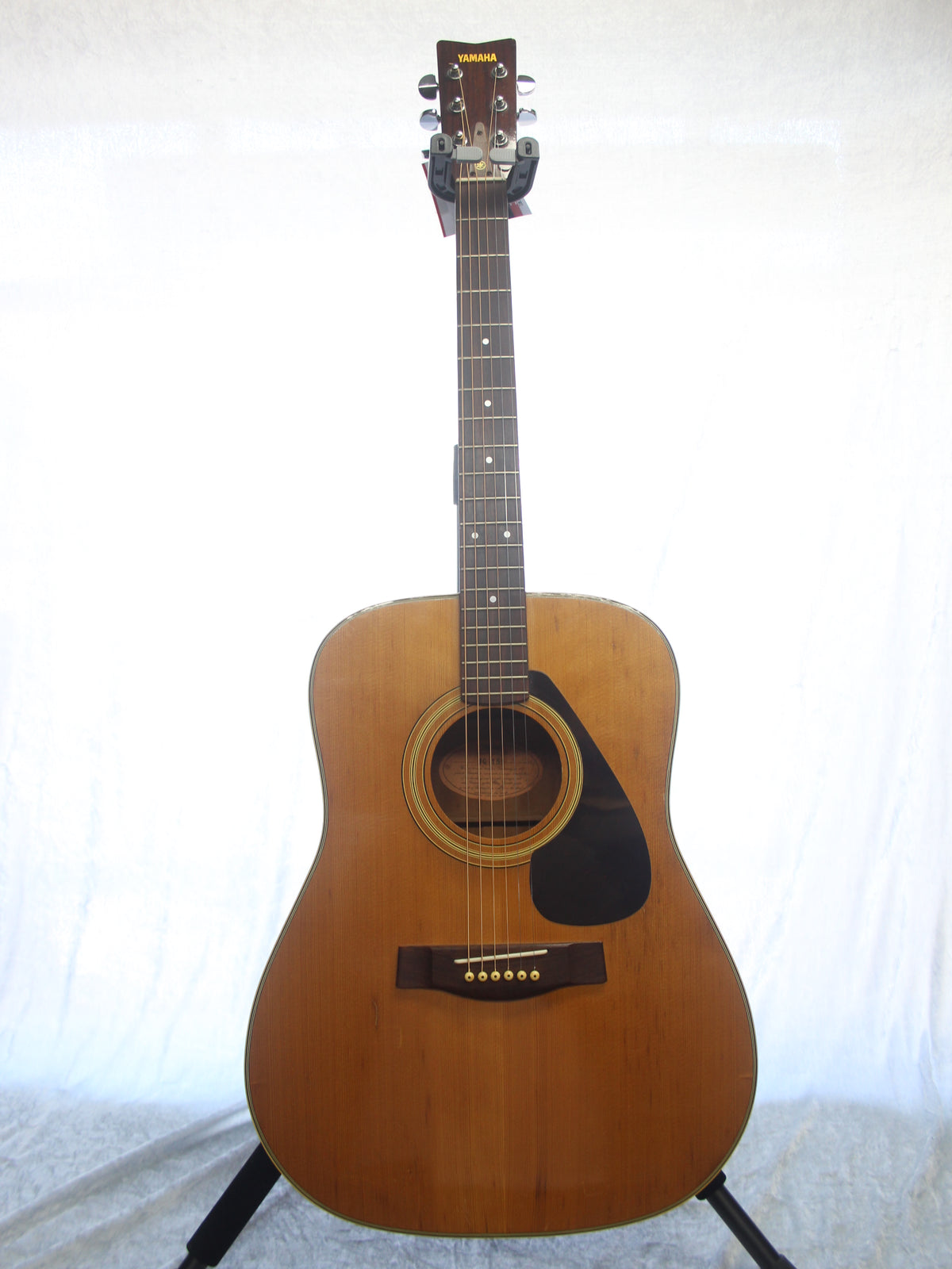 Yamaha fg 151 price hotsell