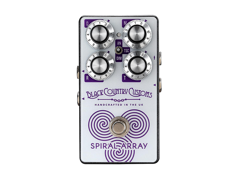 Black Country Customs Spiral Array Chorus