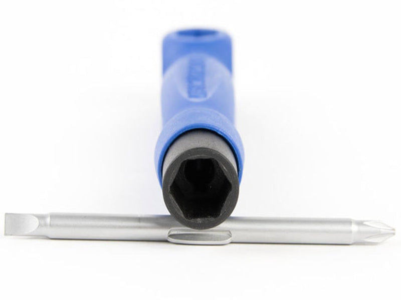The Octopus 8 in 1 Tech Tool
