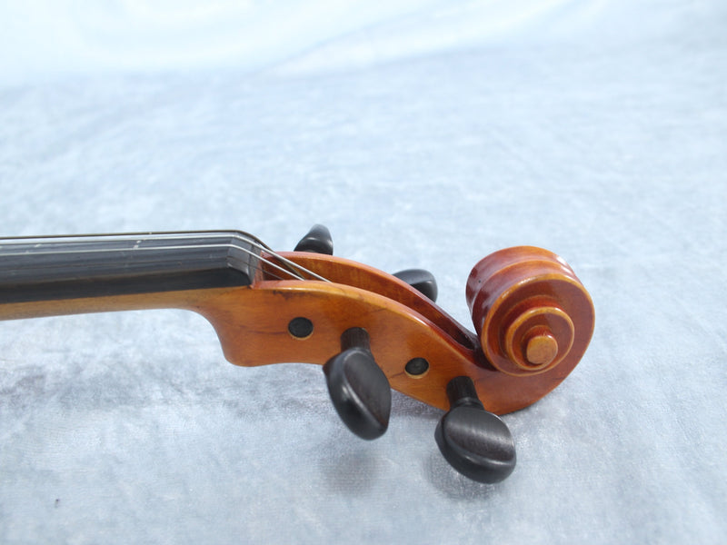 Suzuki No. 300 Violin 1/8 Size 1984 Natural
